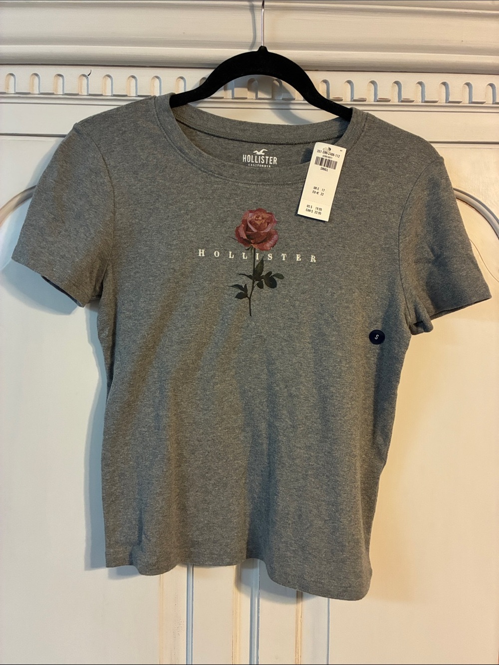 Hollister Gray Tee with Pink Rose Graphic